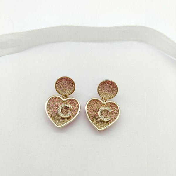 2023 luxury quality charm heart shape drop earring with diamond in white and pink color design in 18k gold plated have box stamp ps7738a, Golden
2023 luxury quality charm heart shape drop earring with diamond in white and pink color design in 18k gold plated have box stamp ps7738a, Golden