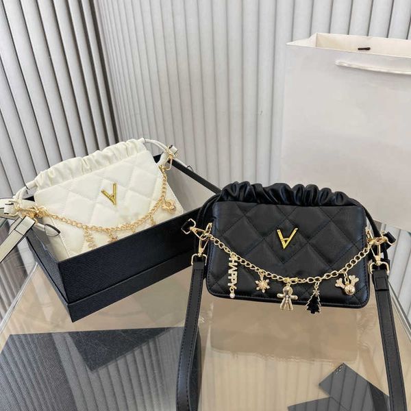 woman's luxurys channel bags designer bags handbag shoulder crossbody bag tote new fashion texture leather multifunctional portable sad
woman's luxurys channel bags designer bags handbag shoulder crossbody bag tote new fashion texture leather multifunctional portable sad