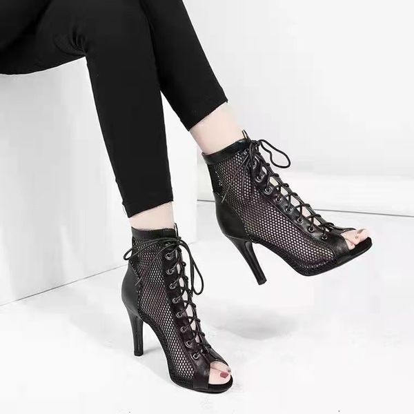 sandals hollow mesh heel's shoes summer trend black laceup peep toe boots stilettos jazz dance female 230330
sandals hollow mesh heel's shoes summer trend black laceup peep toe boots stilettos jazz dance female 230330