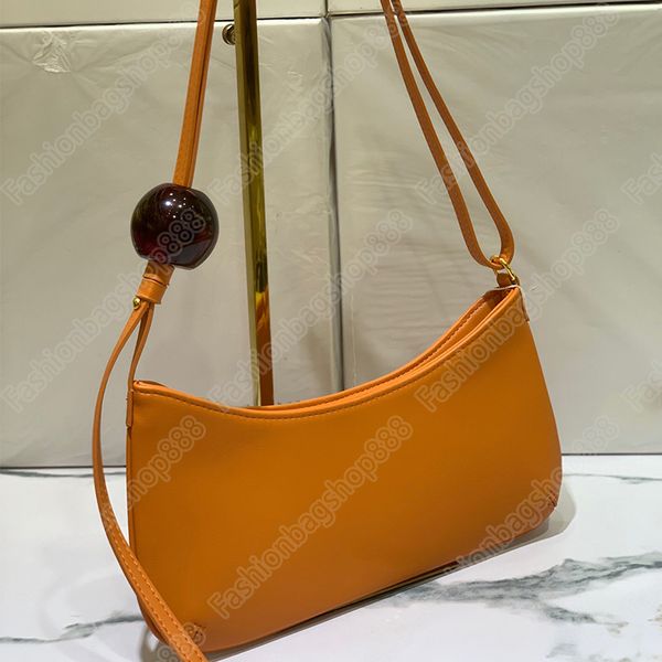 latest style le bisou kissing underarm bag gold logo adjustable shoulder strap cowhide handbag shoulder bag with box
latest style le bisou kissing underarm bag gold logo adjustable shoulder strap cowhide handbag shoulder bag with box