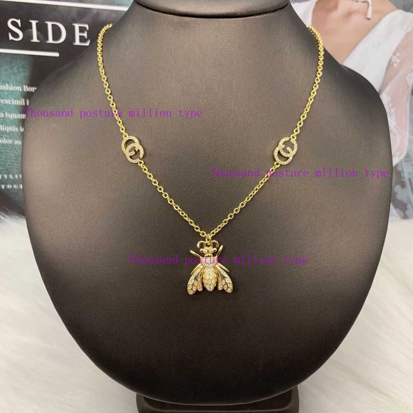 2023 designer new gujia suit/gjia new letter diamond honeybee necklace bracelet light luxury high texture style jewelry, Silver
2023 designer new gujia suit/gjia new letter diamond honeybee necklace bracelet light luxury high texture style jewelry, Silver