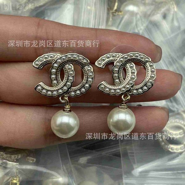 charm designer high edition small fragrant wind double pearl earrings female fashion grade grandma sgz8, Golden
charm designer high edition small fragrant wind double pearl earrings female fashion grade grandma sgz8, Golden