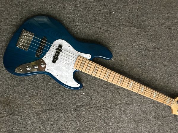 5 strings ash body electric bass guitar with chrome hardware,maple neck and fretboard ,offer customize
5 strings ash body electric bass guitar with chrome hardware,maple neck and fretboard ,offer customize