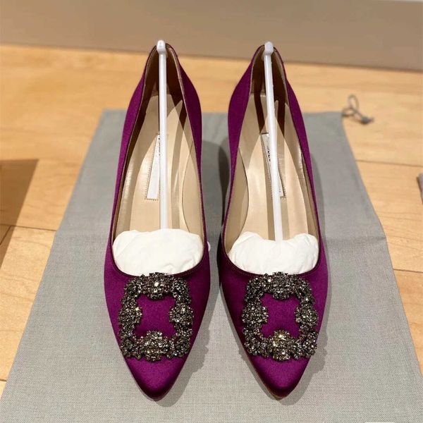 basketball shoes dress brand high heel silk rhinestone square metal buckle classics wedding 6cm 8cm 10cm thin heels pointed women's pum
basketball shoes dress brand high heel silk rhinestone square metal buckle classics wedding 6cm 8cm 10cm thin heels pointed women's pum