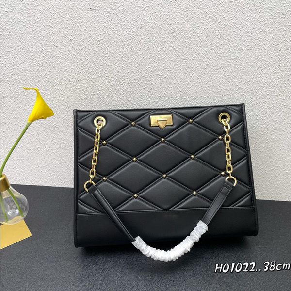 handbag large capacity tote bag women's designer luxury shoulder bag rivet decoration cowhide shopping bag vintage women travel handbag
handbag large capacity tote bag women's designer luxury shoulder bag rivet decoration cowhide shopping bag vintage women travel handbag