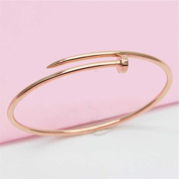designer carti bracelet jewelry bangle gold sweet fine bracelet adjustable exquisite women's color gold bracelet fine style, Black
designer carti bracelet jewelry bangle gold sweet fine bracelet adjustable exquisite women's color gold bracelet fine style, Black