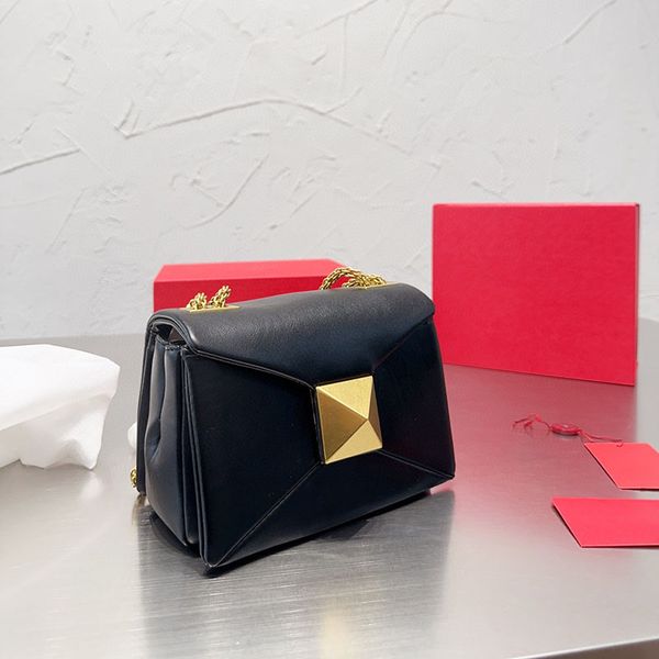 shoulder bag crossbody small designer leather camera spikee calfskin women's tote satchel messenger hobo clutch bags 20cm
shoulder bag crossbody small designer leather camera spikee calfskin women's tote satchel messenger hobo clutch bags 20cm