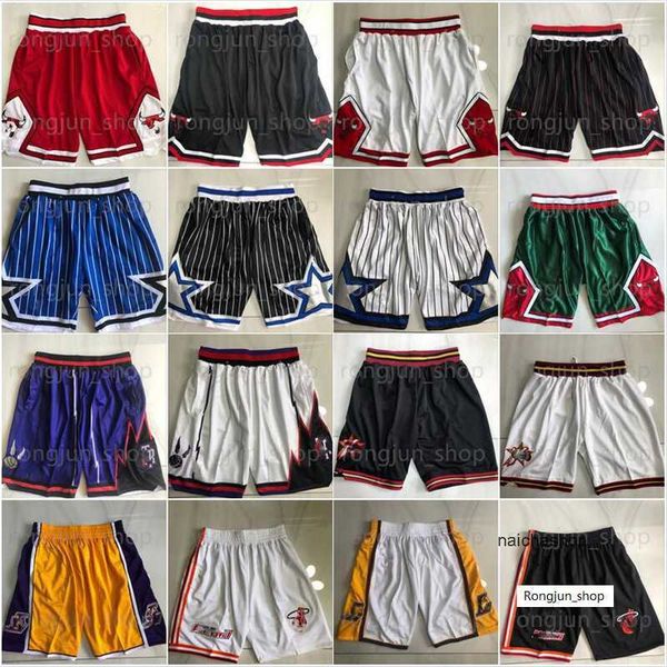 stitched mitchell and ness basketball 2 pocket shorts retro with pockets baskeball short man s-xxl, Black
stitched mitchell and ness basketball 2 pocket shorts retro with pockets baskeball short man s-xxl, Black