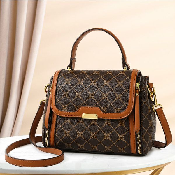cross-border new arrival womens bag wholesale fashion retro presbyopic womens shoulder messenger bag versatile texture portable small square
cross-border new arrival womens bag wholesale fashion retro presbyopic womens shoulder messenger bag versatile texture portable small square