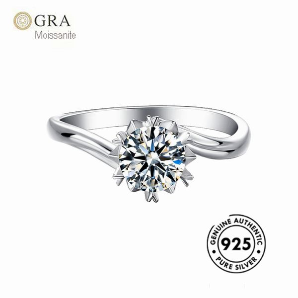 new 1ct mossanite diamond women wedding ring silver molds s925 women jewelry ready to shipping, Slivery;golden
new 1ct mossanite diamond women wedding ring silver molds s925 women jewelry ready to shipping, Slivery;golden