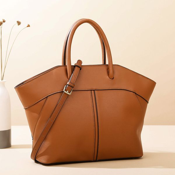 2022 new womens bag soft leather high sense wings style bag large capacity commuter hand-carrying bag female fashion elegant shoulder bag
2022 new womens bag soft leather high sense wings style bag large capacity commuter hand-carrying bag female fashion elegant shoulder bag