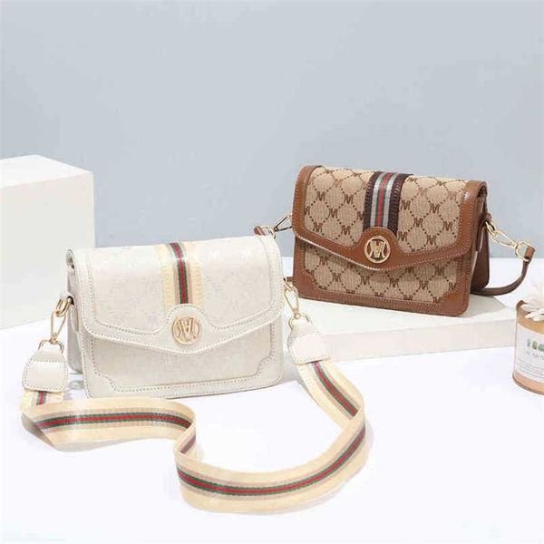 designer bag 2023 new messenger women's foreign style broadband small square korean trendy single shoulder
designer bag 2023 new messenger women's foreign style broadband small square korean trendy single shoulder