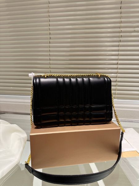 women fashion lola shoulder bag metal buckle logo flap high capacity quilted real leather chain designer luxury bag
women fashion lola shoulder bag metal buckle logo flap high capacity quilted real leather chain designer luxury bag