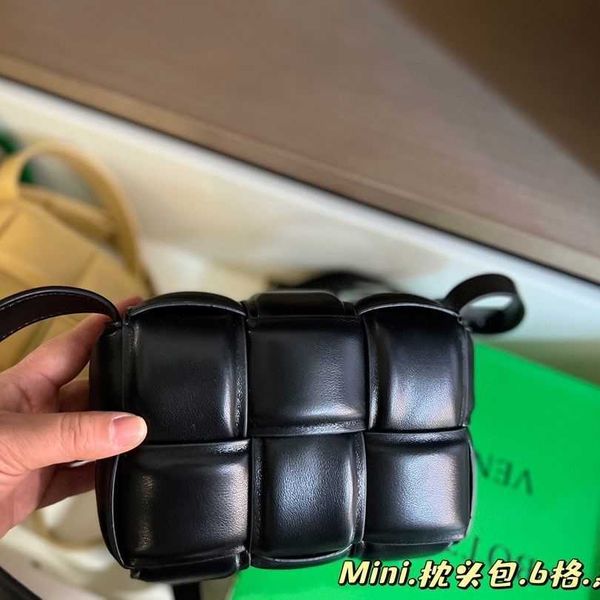 bvs designer luxury womens bottegas bags handbag venetas woven bag pouch nylon fashion shoulder jodie totes leather crossbody bag cassette m
bvs designer luxury womens bottegas bags handbag venetas woven bag pouch nylon fashion shoulder jodie totes leather crossbody bag cassette m