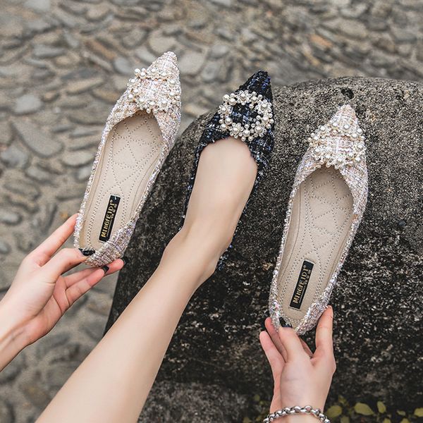 dress shoes beaded round button flat ballet shoes women's slide on the shoal moccasins pearl dot toe blend color fabric ballet dancer 2, Black
dress shoes beaded round button flat ballet shoes women's slide on the shoal moccasins pearl dot toe blend color fabric ballet dancer 2, Black