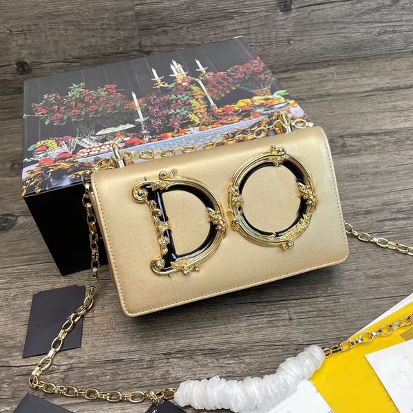 fashion chain bag women genuine leather woman bags shoulder messenger bag golden square handbag purse baroque crossbody tote bags women wall
fashion chain bag women genuine leather woman bags shoulder messenger bag golden square handbag purse baroque crossbody tote bags women wall