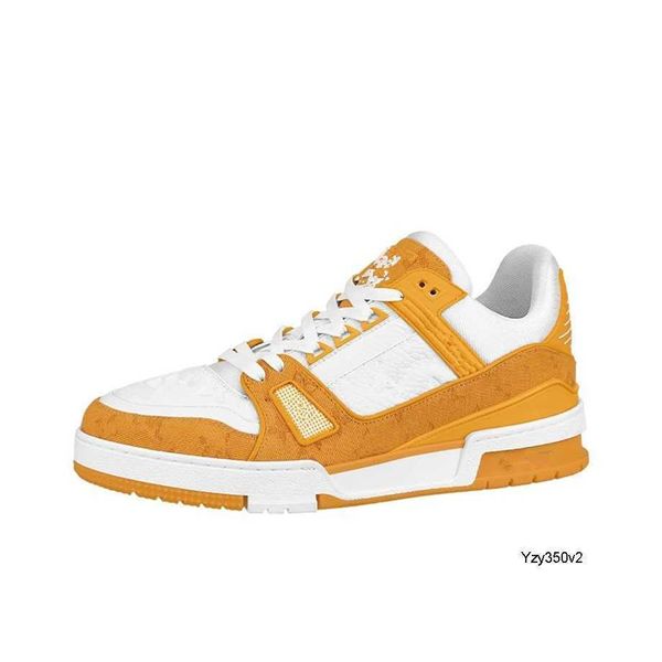 luxury designer shoes men casual shoe fluorescent yellow and white calfskin sneakers aaadasdasdadasadasdad
luxury designer shoes men casual shoe fluorescent yellow and white calfskin sneakers aaadasdasdadasadasdad