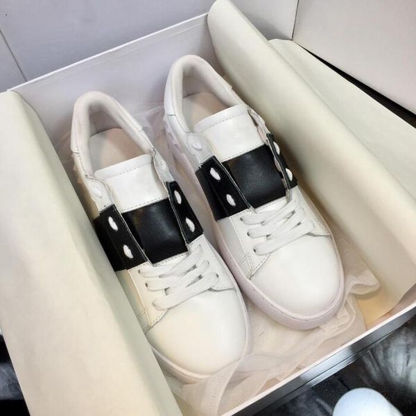 spikes sneakers women mens designer casual shoes low side comfortable flat red black running versatile abrasion designer sneakers fashion sh
spikes sneakers women mens designer casual shoes low side comfortable flat red black running versatile abrasion designer sneakers fashion sh
