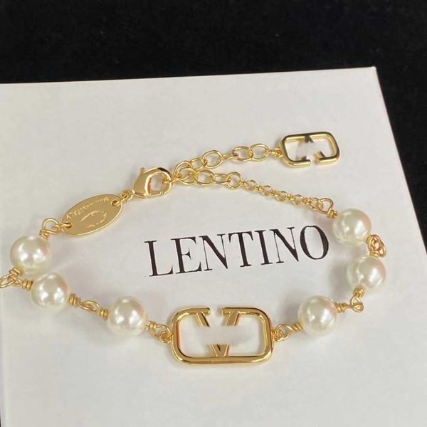 2023 designer new 2023 huaxx tianjia necklace bracelet brass non fading edition simple ladies style pearl set chain, Gray
2023 designer new 2023 huaxx tianjia necklace bracelet brass non fading edition simple ladies style pearl set chain, Gray