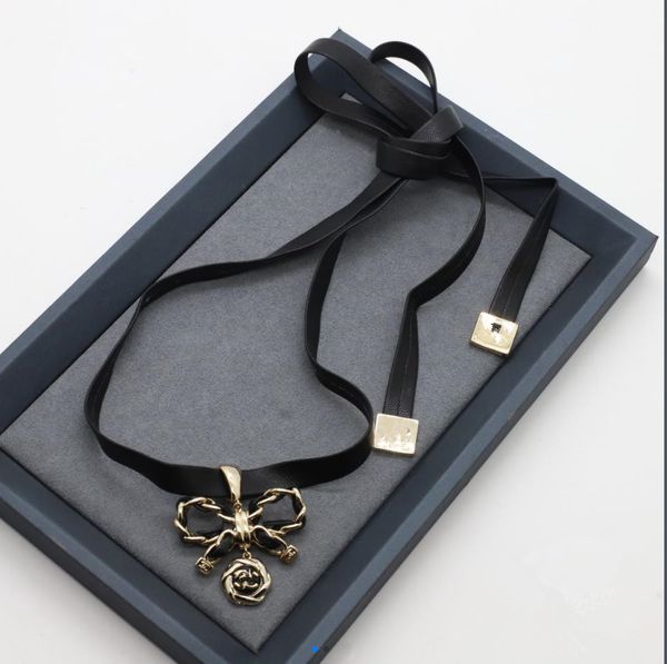 pendant necklaces luxury brand fashion jewelry popular 3d bow pendant leather waist chain necklace, Silver
pendant necklaces luxury brand fashion jewelry popular 3d bow pendant leather waist chain necklace, Silver
