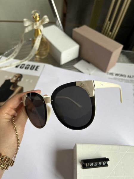 fashionable white summer sunscreen 2023 new uv protection advanced sense sunglasses women, White;black
fashionable white summer sunscreen 2023 new uv protection advanced sense sunglasses women, White;black