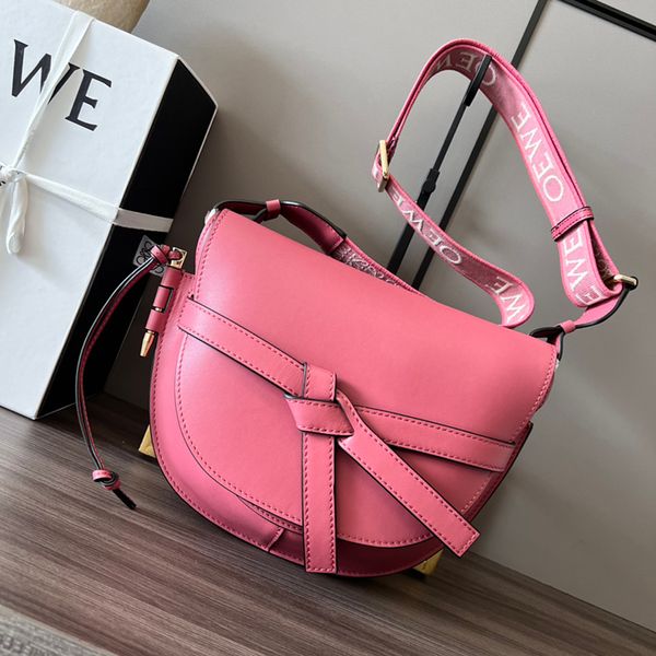 designer crossbody bags genuine leather luxury saddlebag 26cm shoulder bag 10a mirror quality messenger bag with box lo02
designer crossbody bags genuine leather luxury saddlebag 26cm shoulder bag 10a mirror quality messenger bag with box lo02