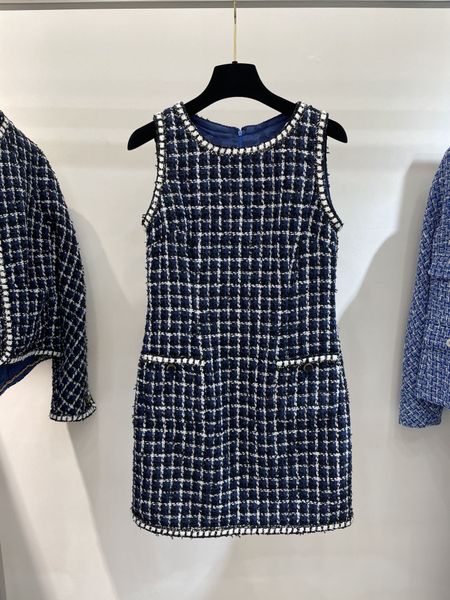 chan 2023 summer dresses for women new dresses dinner dress ladies party dresses designer fashion summer mini skirt logo grade tweed skirt b, White;black
chan 2023 summer dresses for women new dresses dinner dress ladies party dresses designer fashion summer mini skirt logo grade tweed skirt b, White;black