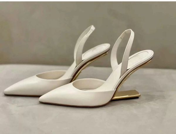 elegant summer brand first sandals shoes point toe women slingback lady f-shaped heels party wedding eu35-43, Black
elegant summer brand first sandals shoes point toe women slingback lady f-shaped heels party wedding eu35-43, Black