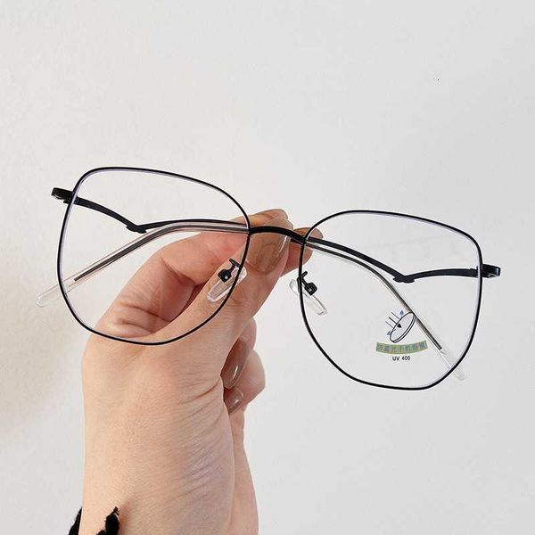 designer glasses 2023 new blue light proof glasses irregular bent leg color matching flat lens spot paint myopia frame, White;black
designer glasses 2023 new blue light proof glasses irregular bent leg color matching flat lens spot paint myopia frame, White;black