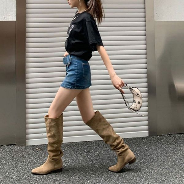 boots autumn women knee high female flock block heels pointed toe shoes pleated ladies retro western cowboy knight boot 230330, Black
boots autumn women knee high female flock block heels pointed toe shoes pleated ladies retro western cowboy knight boot 230330, Black