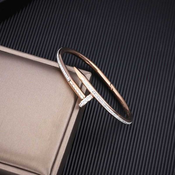 designer carti bracelet fashion bangle steel bracelet classic fashion shape micro inlay bracelet, Black
designer carti bracelet fashion bangle steel bracelet classic fashion shape micro inlay bracelet, Black