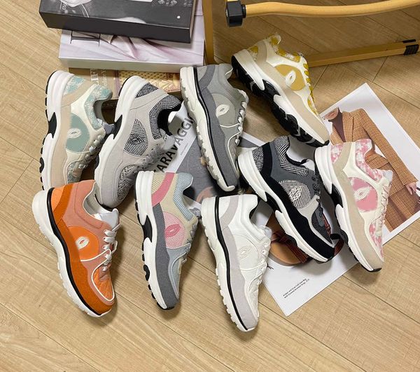 designer sneakers calfskin casual shoes reflective shoes vintage c plaid quilted tweed trainers all-match stylist sneaker patchwork leisure
designer sneakers calfskin casual shoes reflective shoes vintage c plaid quilted tweed trainers all-match stylist sneaker patchwork leisure