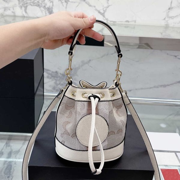 new 6 color bucket bags c print designer bag mini shoulder bags women leather luxurys handbag fashion classic purse crossbody bags
new 6 color bucket bags c print designer bag mini shoulder bags women leather luxurys handbag fashion classic purse crossbody bags