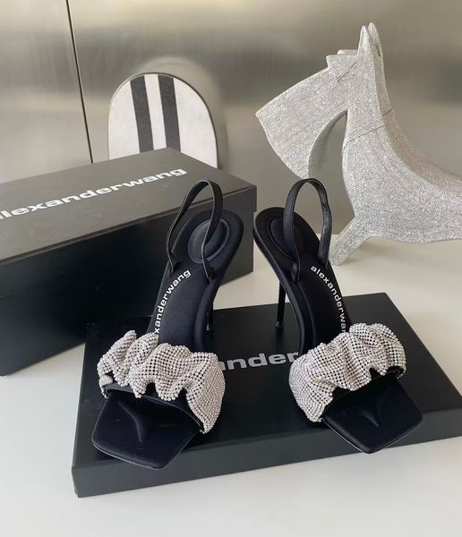 a-wang women sandals shoes black pvc julie slip on high heels crystal strappy elegant brand party wedding lady nice footwear eu35-40
a-wang women sandals shoes black pvc julie slip on high heels crystal strappy elegant brand party wedding lady nice footwear eu35-40