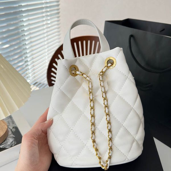 women mini classic strapping crossbody bucket bag leather quilted shopping shoulder bag wallet designer versatile trend multi pochets birkin
women mini classic strapping crossbody bucket bag leather quilted shopping shoulder bag wallet designer versatile trend multi pochets birkin