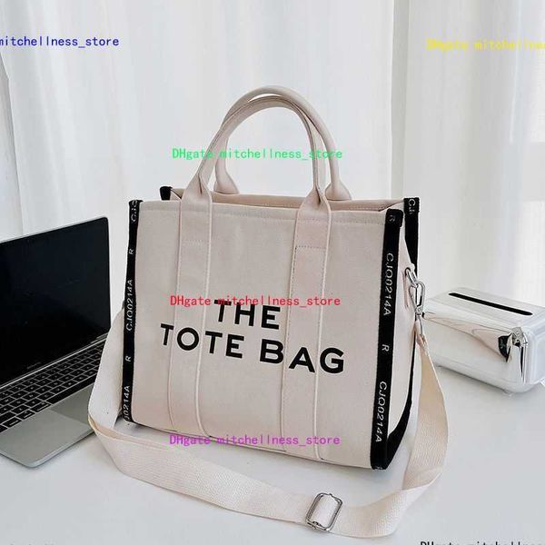 2022 explosive models tote bag designer women canvas letter large capacity shoulder bags leather pvc handbags purses luxury wild lady square
2022 explosive models tote bag designer women canvas letter large capacity shoulder bags leather pvc handbags purses luxury wild lady square
