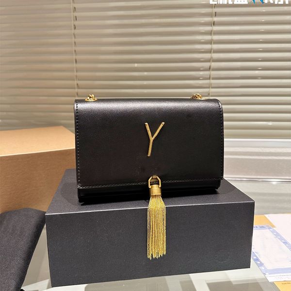 luxury tassel shoulder bags designer leather crossbody bag classic letters chain handbags 5a quality elegant woman designer bag
luxury tassel shoulder bags designer leather crossbody bag classic letters chain handbags 5a quality elegant woman designer bag