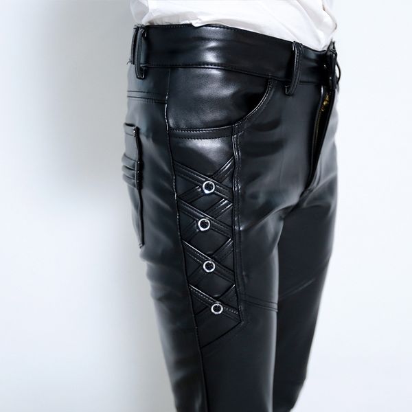 men's jeans hoo 2023 young men with thick leather pants cultivate one's morality foot trousers fashion pu 230330, Blue
men's jeans hoo 2023 young men with thick leather pants cultivate one's morality foot trousers fashion pu 230330, Blue