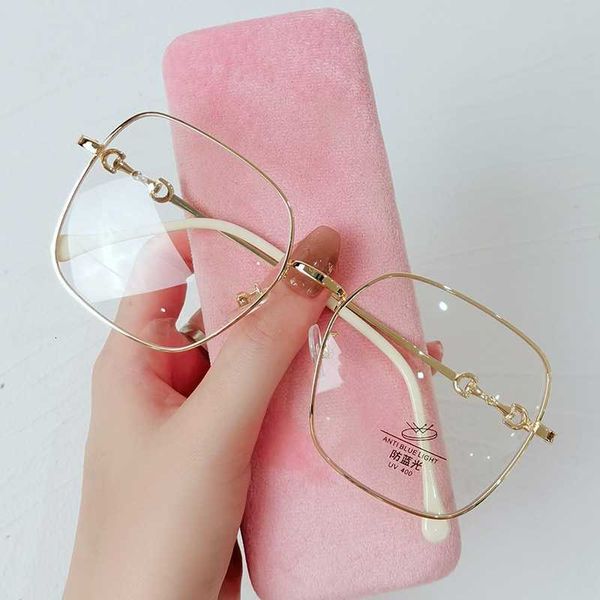 designer glasses new nini's same plain eyeglass frame metal mesh red ins large square anti blue light flat mirror, White;black
designer glasses new nini's same plain eyeglass frame metal mesh red ins large square anti blue light flat mirror, White;black