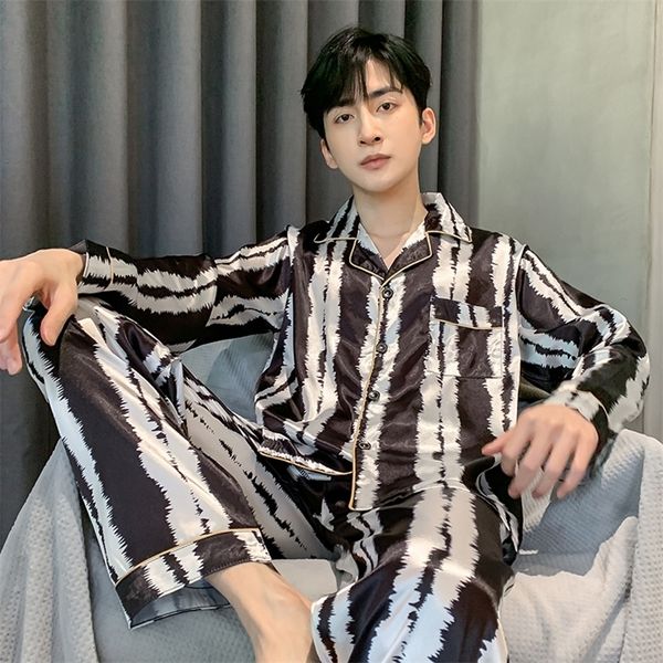 men's sleepwear men's comfortable pajama set 3xl 4xl 5xl long sleeve casual homewear spring and autumn silk boys' pajama set, Black;brown
men's sleepwear men's comfortable pajama set 3xl 4xl 5xl long sleeve casual homewear spring and autumn silk boys' pajama set, Black;brown