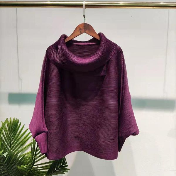 polos miyake pleated 2022 autumn winter solid color lapel loose large size bat sleeves polo collar designer aesthetic clothes, White
polos miyake pleated 2022 autumn winter solid color lapel loose large size bat sleeves polo collar designer aesthetic clothes, White