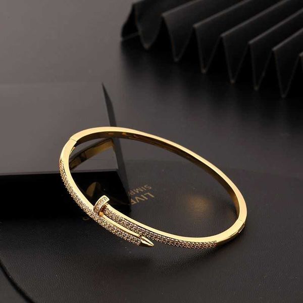 2023 designer carti bracelet fashion bangle personalized micro inlaid bracelet for women's light luxury small style advanced design ope, Black
2023 designer carti bracelet fashion bangle personalized micro inlaid bracelet for women's light luxury small style advanced design ope, Black
