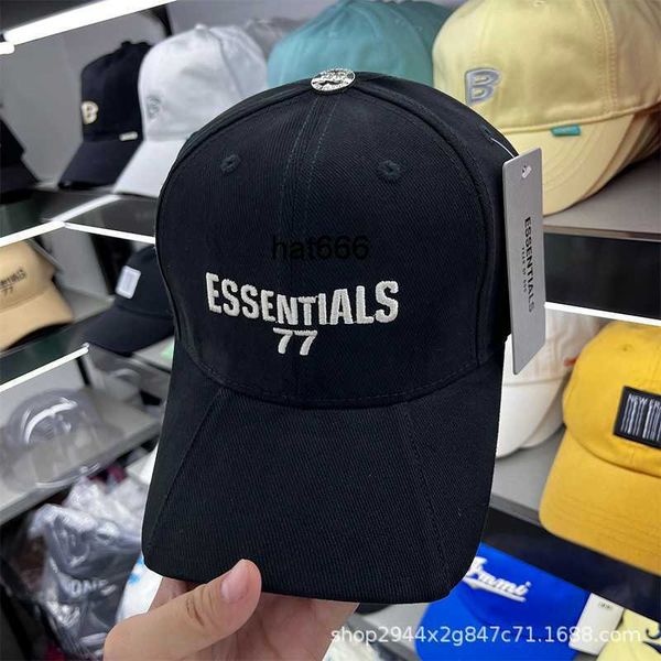 77 embroidered letter baseball hat men's and women's slim versatile street shooting pieces couple's big head shows face small, Blue;gray
77 embroidered letter baseball hat men's and women's slim versatile street shooting pieces couple's big head shows face small, Blue;gray