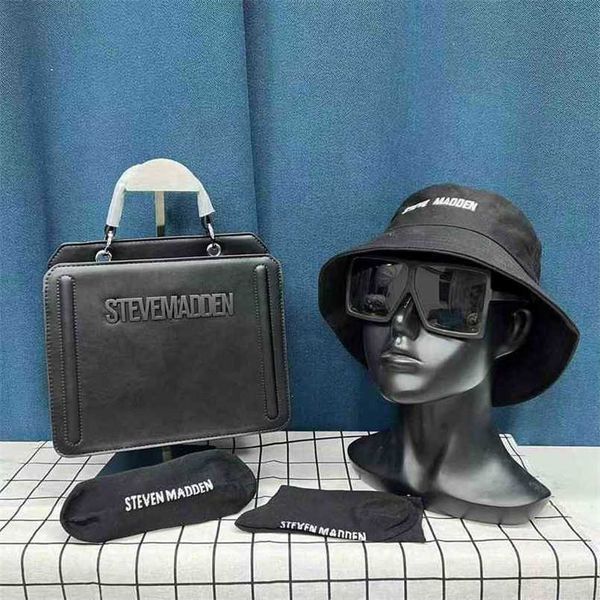 designer bag four piece female 2023 new personalized child and mother hand foreign style messenger bag
designer bag four piece female 2023 new personalized child and mother hand foreign style messenger bag
