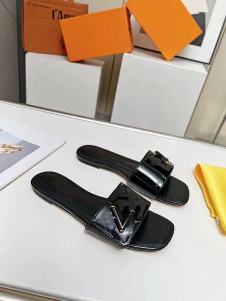 summer style luxury designers famous female slide slippers sandals hit the beach beach jelly sandal practical wear flat sandals with big yar, Black
summer style luxury designers famous female slide slippers sandals hit the beach beach jelly sandal practical wear flat sandals with big yar, Black