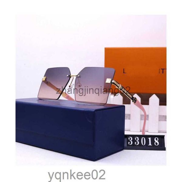 designer lou v sunglass cycle luxurious fashion sports polarize sunglasses men women vintage baseball new leisure trend simple uv shield rim, White;black
designer lou v sunglass cycle luxurious fashion sports polarize sunglasses men women vintage baseball new leisure trend simple uv shield rim, White;black
