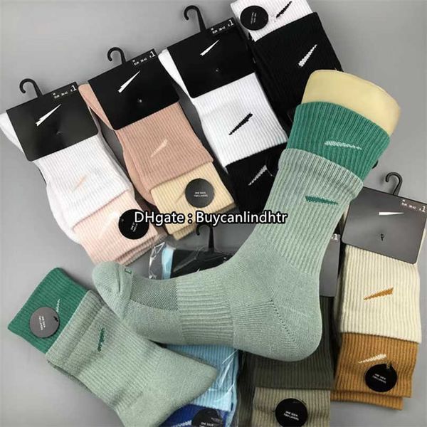 men socks women cotton classic ankle letter breathable black and white mixing football basketball sports sock fi4e
men socks women cotton classic ankle letter breathable black and white mixing football basketball sports sock fi4e