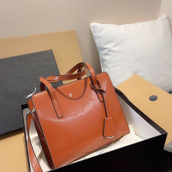 2023 New Women Tote Bag Fashion Luxury Designer Bag Plain Versatile Single Shoulder Bags Sequined Letter Handbags Zipper Pillow Totes Sac, Brown
2023 New Women Tote Bag Fashion Luxury Designer Bag Plain Versatile Single Shoulder Bags Sequined Letter Handbags Zipper Pillow Totes Sac, Brown