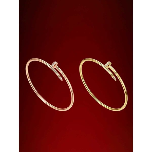 2023 designer carti bracelet fashion bangle bracelet rose gold head and tail diamond narrow version design simple versatile bracelet style b, Black
2023 designer carti bracelet fashion bangle bracelet rose gold head and tail diamond narrow version design simple versatile bracelet style b, Black