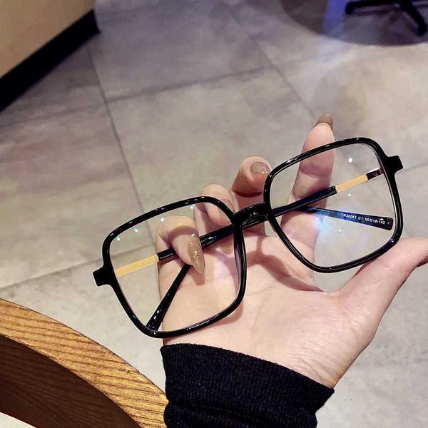 designer glasses 2023g new ins anti blue radiation glasses women's korean flat light computer eye protection tr frame, White;black
designer glasses 2023g new ins anti blue radiation glasses women's korean flat light computer eye protection tr frame, White;black